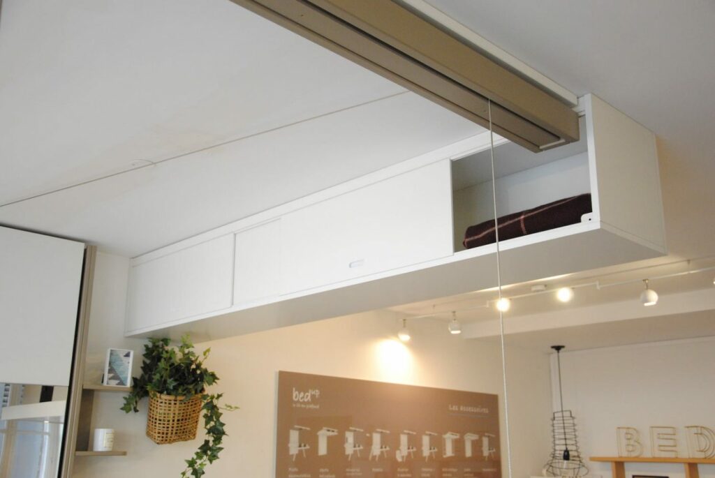 rangement-suspendu-plafond